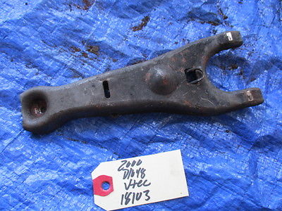 96-00 Honda Civic D16Y8 clutch fork manual transmission P20 D16 5 speed D16Y7