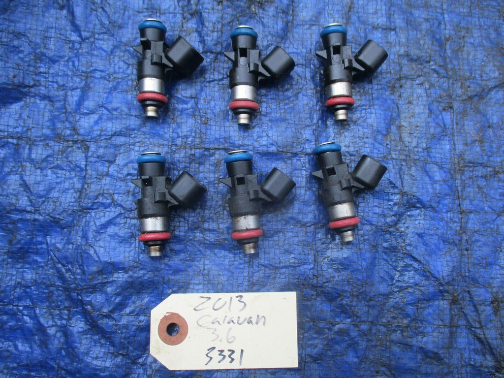 2013 Dodge Caravan 3.6 fuel injectors set OEM 0280158233 Dodge 05184035AD V6