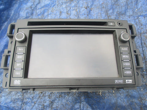 2008 GMC Yukon cd player navigation radio assembly unit OEM 25857364 Denso