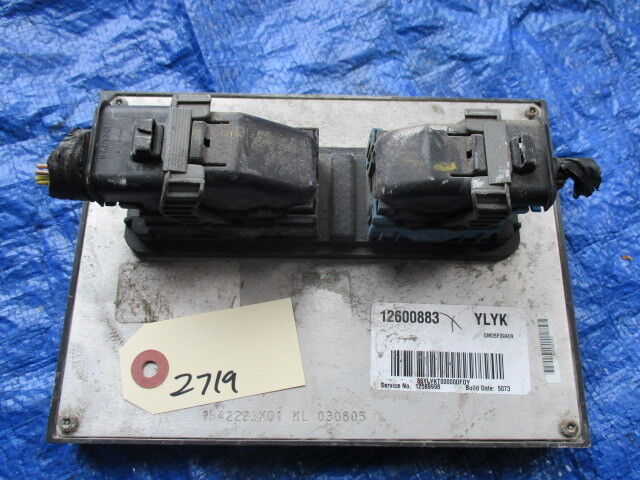 2005 Chevy Cobalt engine computer ecu ecm 12600883 OEM YLYK 