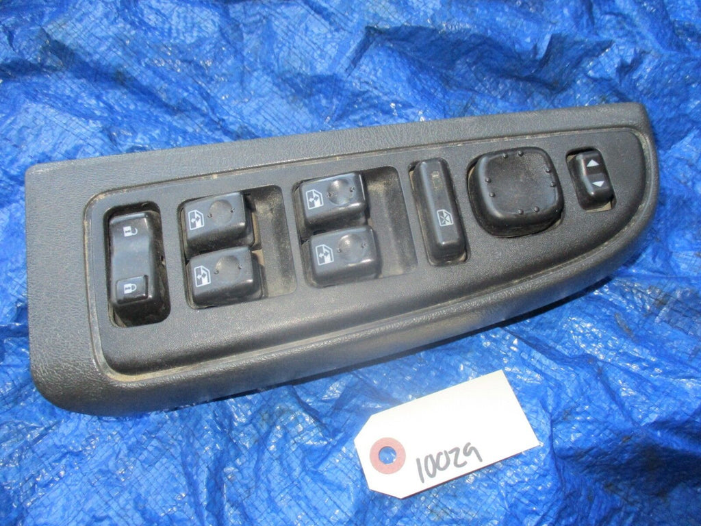 03-06 Chevy Silverado crew driver master power window switch OEM GMC Sierra LH