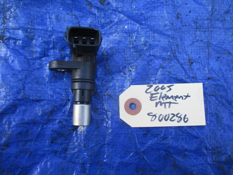 02-06 Honda Element K24A8 manual transmission vehicle speed sensor VSS pick up 6