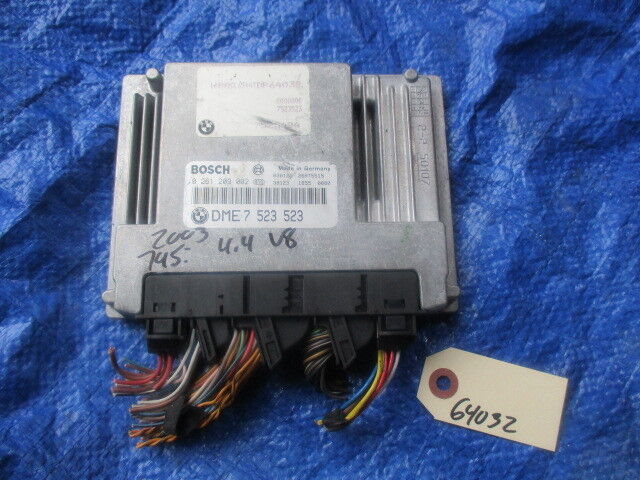 2003 BMW 745i 4.4 V8 engine computer ECM ECU OEM 0 261 209 002 BOSCH 7 523 523