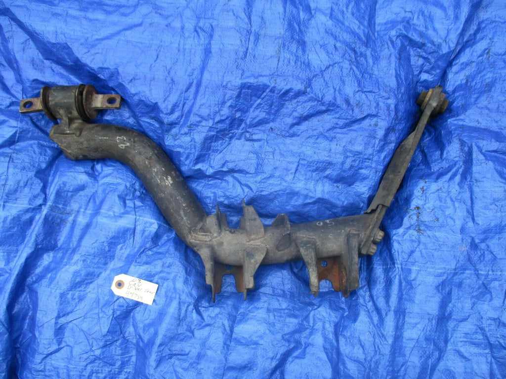 02-04 Honda CRV driver rear trailing arm assembly 52371-S9A-A02 OEM knuckle arm