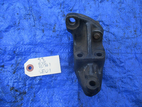 90-93 Acura Integra GSR B17A1 driver engine mount post bracket OEM VTEC B18 SE01